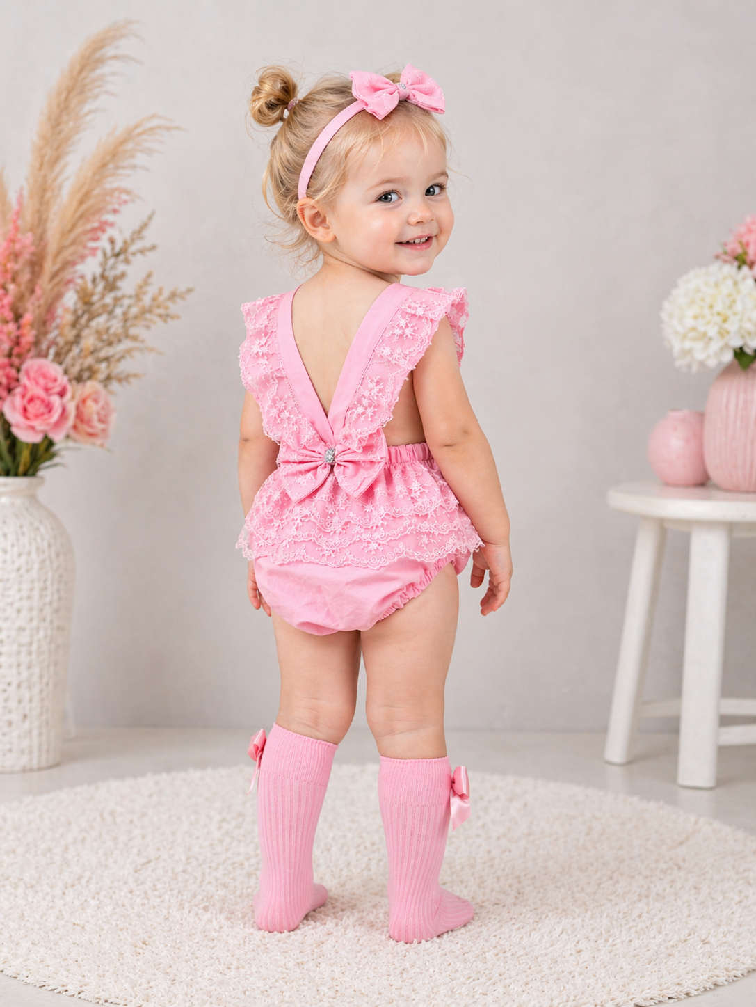 Kız Bebek Pembe Dantelli Slopet Ve Pembe Fiyonk Çorap Set - Görsel 2